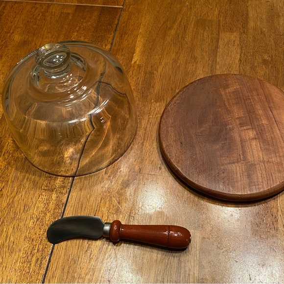 Vintage Dolphin Teakwood 7” Cheese Tray With Glass Dome Perfect! - Picture 3 of 3